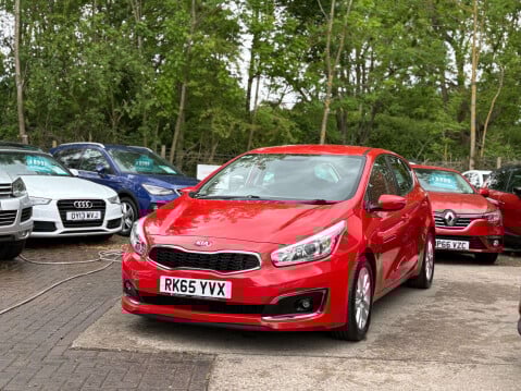 Kia Ceed 1.6 Ceed 2 ISG CRDi 5dr 11