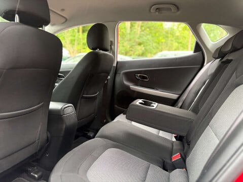 Kia Ceed 1.6 Ceed 2 ISG CRDi 5dr 32
