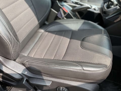 Ford Kuga 2.0 Kuga Titanium 4x4 TDCI 4WD 5dr 28