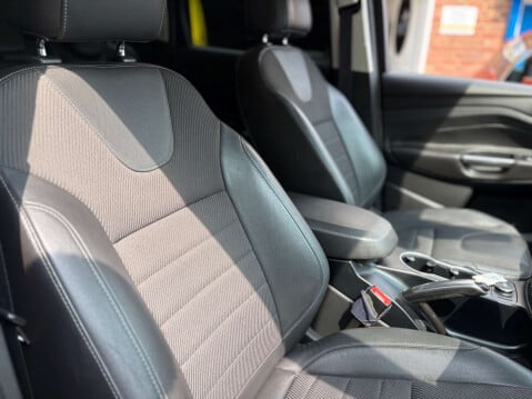 Ford Kuga 2.0 Kuga Titanium 4x4 TDCI 4WD 5dr 34