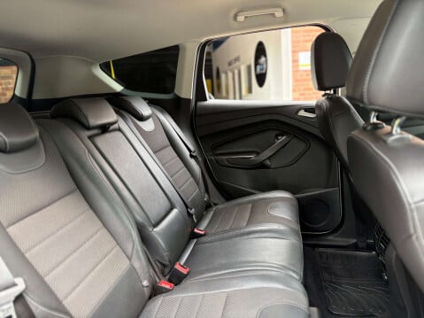 Ford Kuga 2.0 Kuga Titanium 4x4 TDCI 4WD 5dr 42