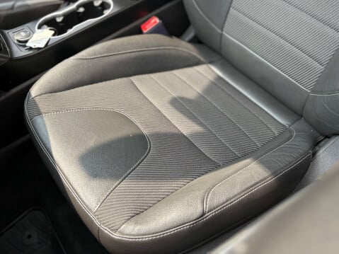 Ford Kuga 2.0 Kuga Titanium 4x4 TDCI 4WD 5dr 46