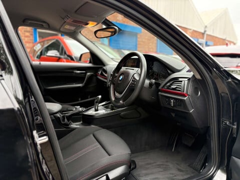 BMW 1 Series 1.5 118I Sport Auto 5dr 26