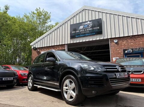 Volkswagen Touareg 3.0 Touareg V6 TSi Hybrid Auto 4WD 5dr 2