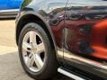 Volkswagen Touareg 3.0 Touareg V6 TSi Hybrid Auto 4WD 5dr 12