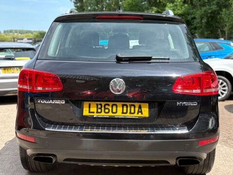 Volkswagen Touareg 3.0 Touareg V6 TSi Hybrid Auto 4WD 5dr 14