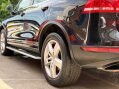 Volkswagen Touareg 3.0 Touareg V6 TSi Hybrid Auto 4WD 5dr 17