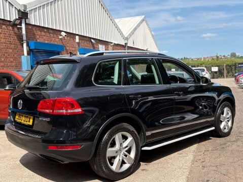 Volkswagen Touareg 3.0 Touareg V6 TSi Hybrid Auto 4WD 5dr 20