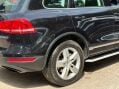 Volkswagen Touareg 3.0 Touareg V6 TSi Hybrid Auto 4WD 5dr 28