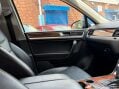 Volkswagen Touareg 3.0 Touareg V6 TSi Hybrid Auto 4WD 5dr 30
