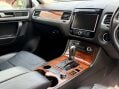 Volkswagen Touareg 3.0 Touareg V6 TSi Hybrid Auto 4WD 5dr 32