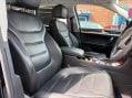 Volkswagen Touareg 3.0 Touareg V6 TSi Hybrid Auto 4WD 5dr 38