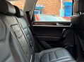 Volkswagen Touareg 3.0 Touareg V6 TSi Hybrid Auto 4WD 5dr 45