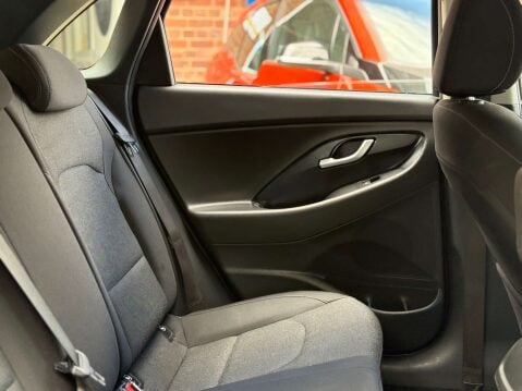 Hyundai i30 1.6 i30 SE Connect MHEV CRDi 5dr 26