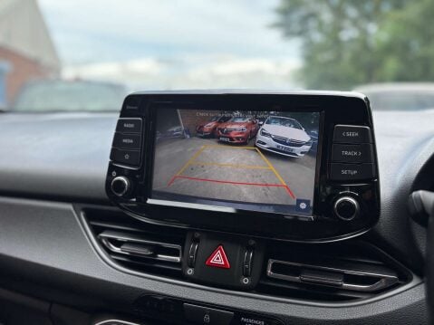 Hyundai i30 1.6 i30 SE Connect MHEV CRDi 5dr 39