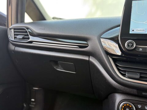 Ford Fiesta 1.0 Fiesta Titanium T 3dr 38