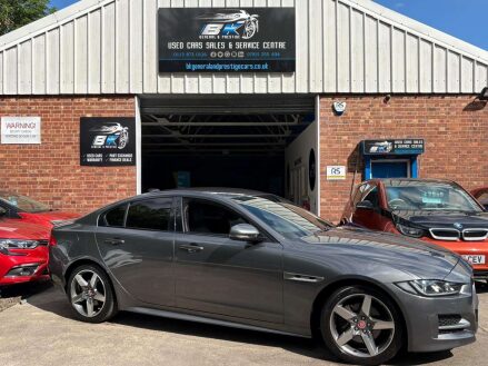 Jaguar XE 2.0 XE R-Sport D Auto 4dr