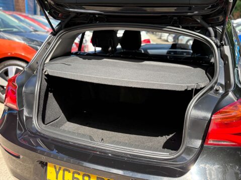BMW 1 Series 1.5 118i SE Business Auto 5dr 27