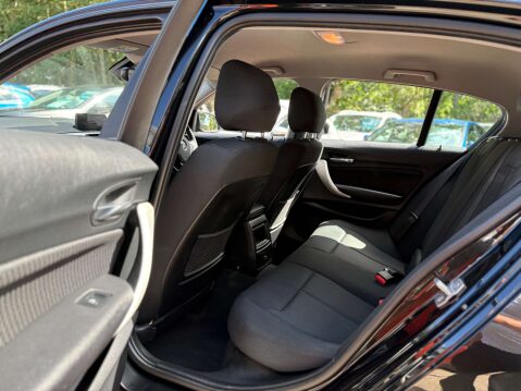 BMW 1 Series 1.5 118i SE Business Auto 5dr 36