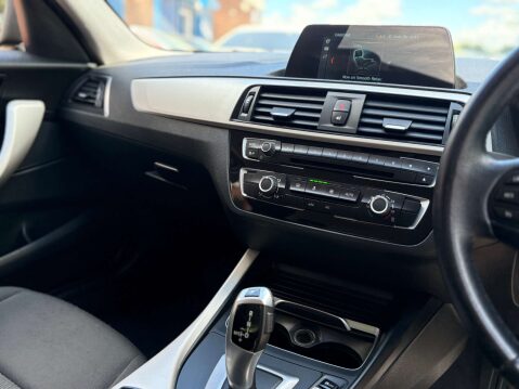 BMW 1 Series 1.5 118i SE Business Auto 5dr 38