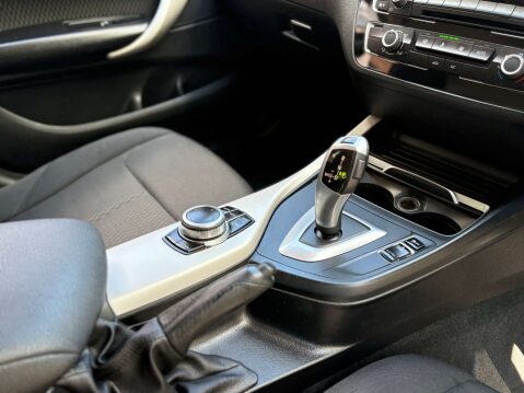 BMW 1 Series 1.5 118i SE Business Auto 5dr 39