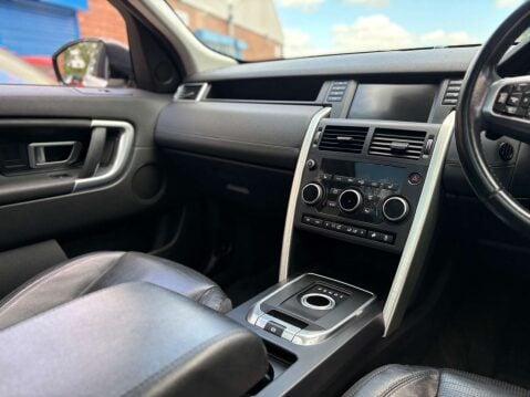 Land Rover Discovery Sport 2.2 Discovery Sport HSE SD4 Auto 4WD 5dr 33