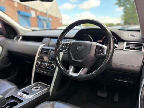 Land Rover Discovery Sport 2.2 Discovery Sport HSE SD4 Auto 4WD 5dr 35
