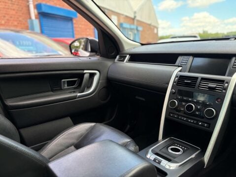 Land Rover Discovery Sport 2.2 Discovery Sport HSE SD4 Auto 4WD 5dr 37