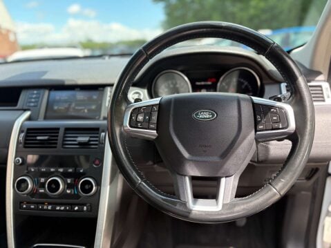Land Rover Discovery Sport 2.2 Discovery Sport HSE SD4 Auto 4WD 5dr 60