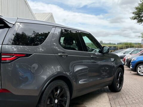 Land Rover Discovery 2.0 Discovery HSE SD4 Auto 4WD 5dr 23