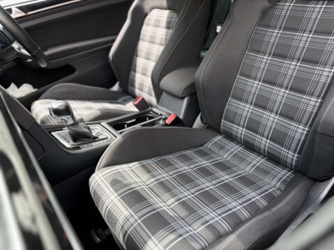 Volkswagen Golf 2.0 Golf GTD Semi-Auto 3dr 36