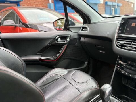 Peugeot 2008 1.2 2008 GT Line S/S 5dr 27