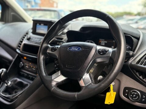 Ford Tourneo Connect 1.5 Tourneo Connect Grand Zetec TDCi 5dr 19