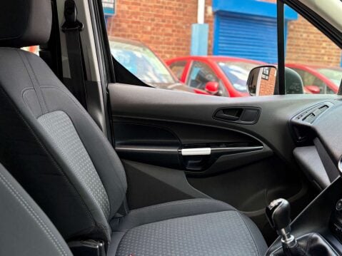 Ford Tourneo Connect 1.5 Tourneo Connect Grand Zetec TDCi 5dr 22
