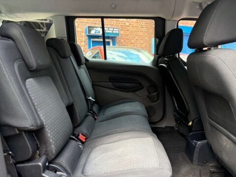 Ford Tourneo Connect 1.5 Tourneo Connect Grand Zetec TDCi 5dr 27