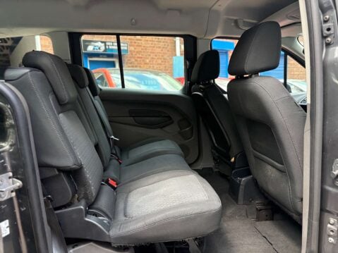 Ford Tourneo Connect 1.5 Tourneo Connect Grand Zetec TDCi 5dr 28