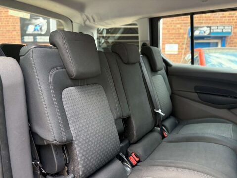 Ford Tourneo Connect 1.5 Tourneo Connect Grand Zetec TDCi 5dr 31