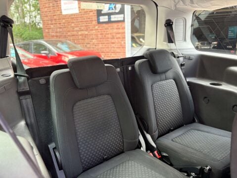 Ford Tourneo Connect 1.5 Tourneo Connect Grand Zetec TDCi 5dr 38