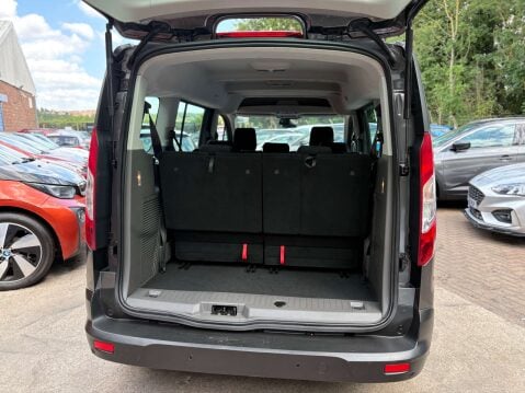 Ford Tourneo Connect 1.5 Tourneo Connect Grand Zetec TDCi 5dr 39