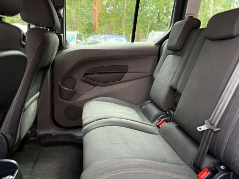 Ford Tourneo Connect 1.5 Tourneo Connect Grand Zetec TDCi 5dr 49