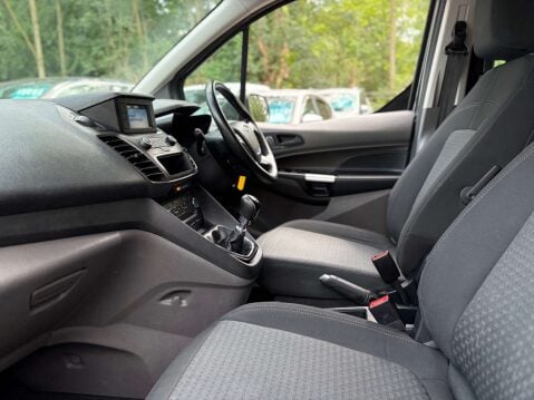 Ford Tourneo Connect 1.5 Tourneo Connect Grand Zetec TDCi 5dr 51