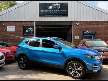 Nissan Qashqai 1.2 Qashqai N-Connecta DiG-T 5dr