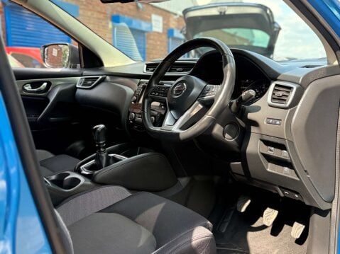 Nissan Qashqai 1.5 Qashqai 360 dCi 5dr 26