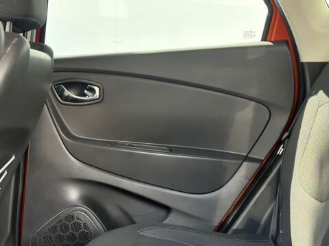 Renault Captur 1.5 Captur Dynamique S MediaNav dCi Auto 5dr 30