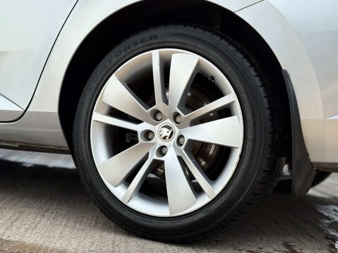 Skoda Superb 2.0 Superb SE L Executive TDI Semi-Auto 5dr 6