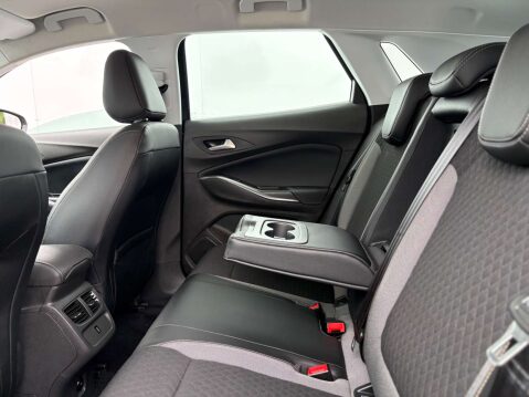 Vauxhall Grandland X 1.5 Grandland X Business Edition Nav TD 5dr 56