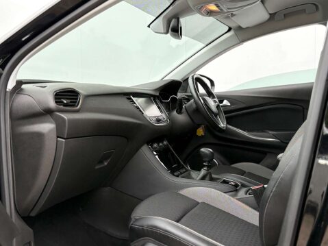 Vauxhall Grandland X 1.5 Grandland X Business Edition Nav TD 5dr 58