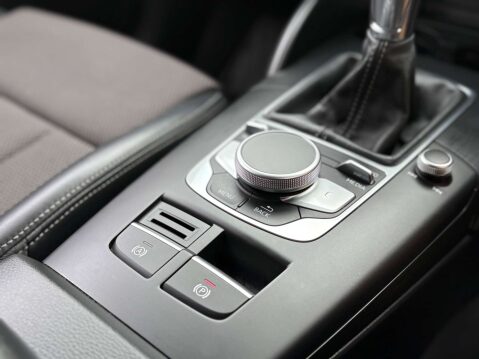 Audi A3 1.5 A3 Sportback 35 TFSI S Line 5dr 42