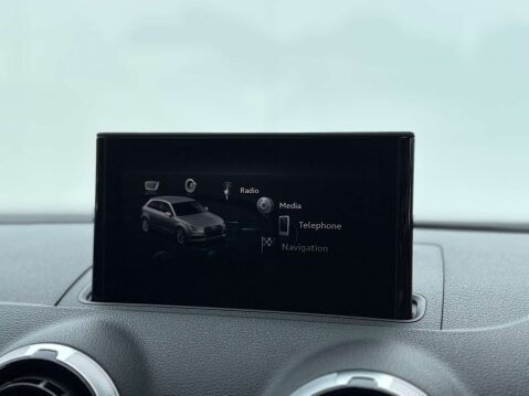 Audi A3 1.5 A3 Sportback 35 TFSI S Line 5dr 44