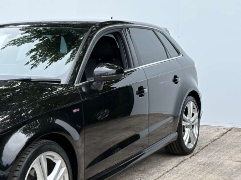 Audi A3 1.5 A3 Sportback 35 TFSI S Line 5dr 32